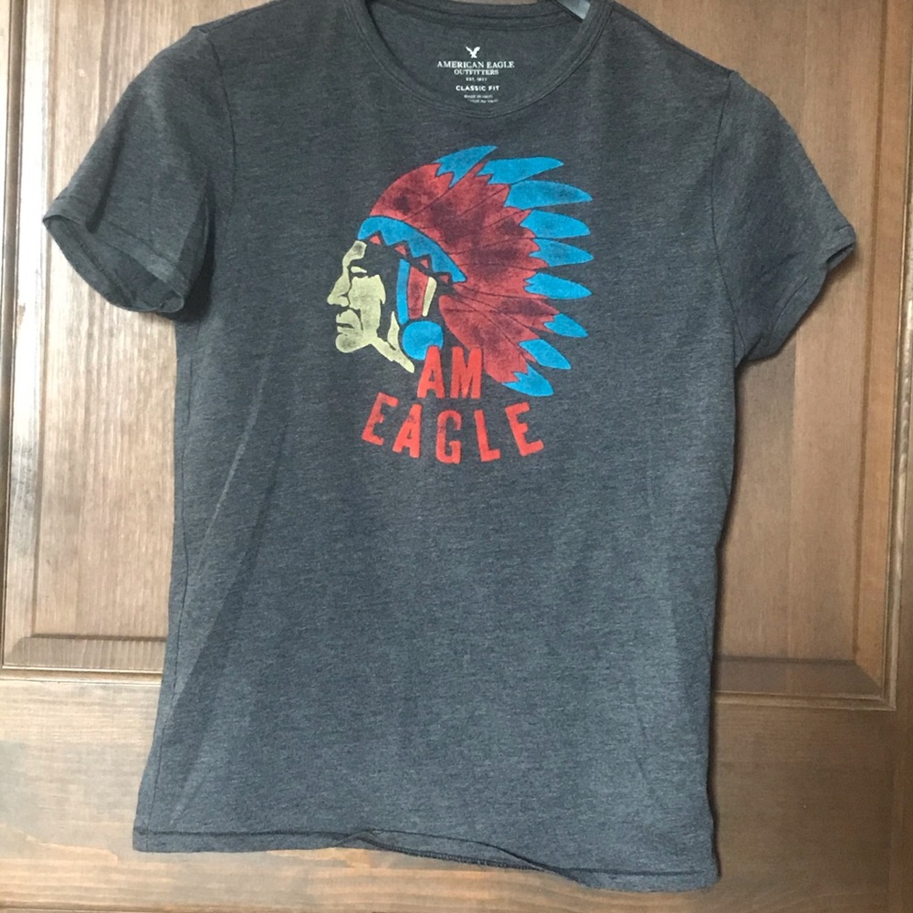 Men’s American Eagle short sleeve tee size small
